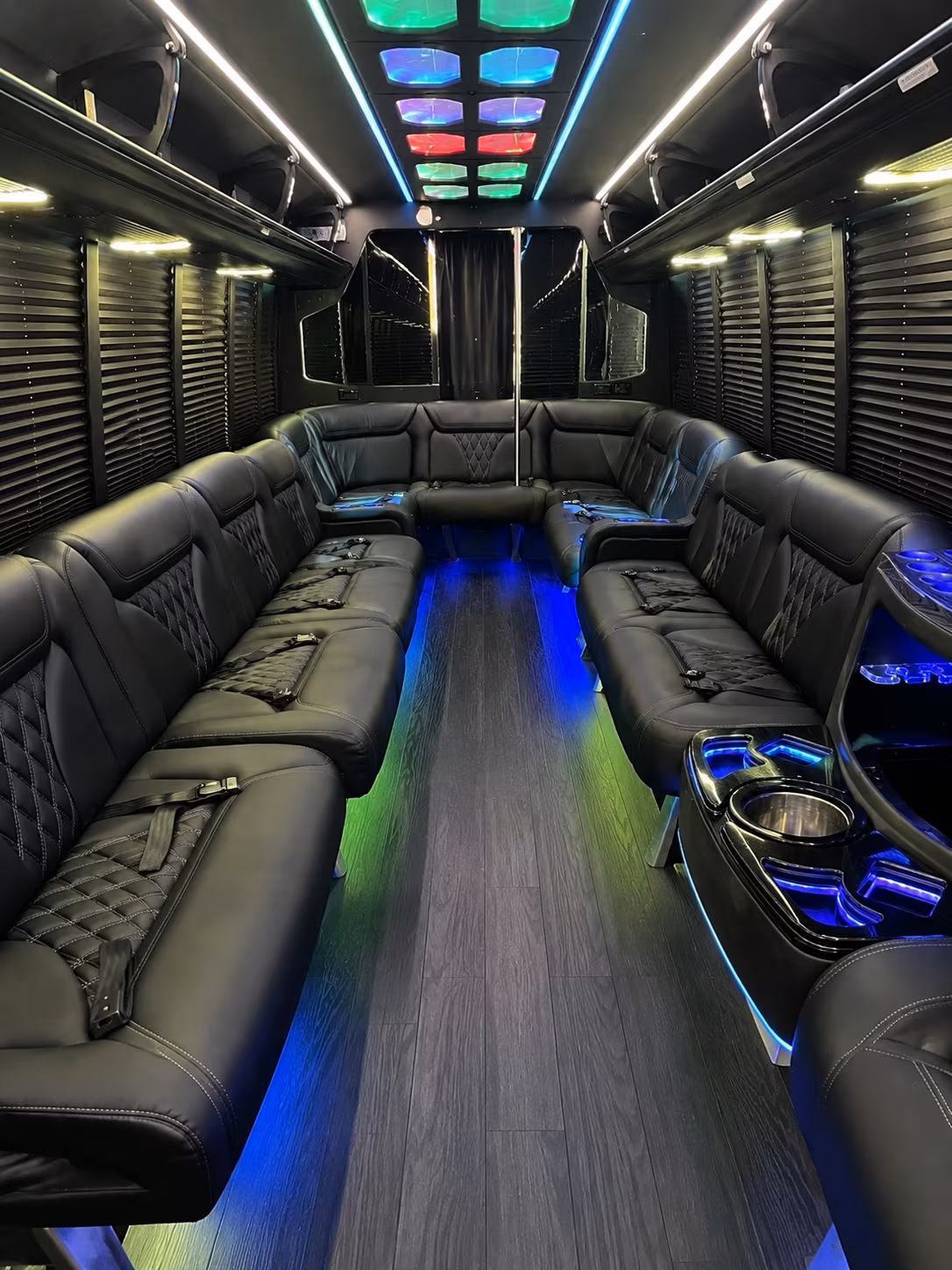 freeport 20 passenger party bus interior