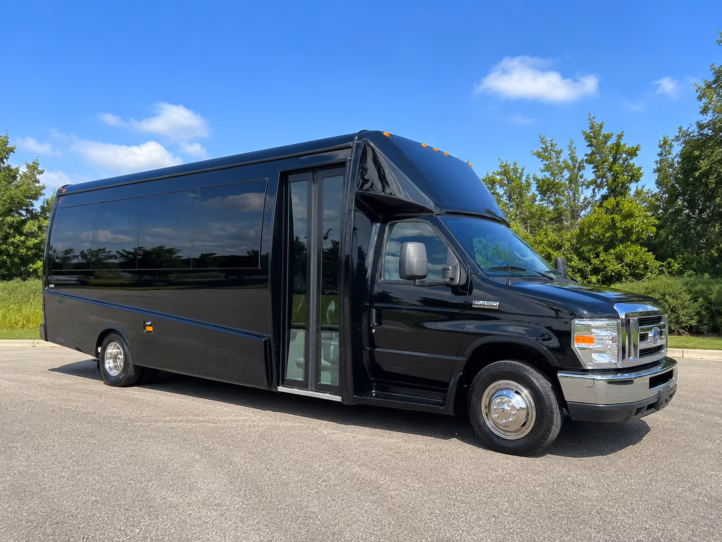 levittown bus rentals
